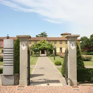 Bes Bergamo 4*, Cologno al Serio Włochy